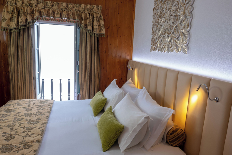 Bedroom 13