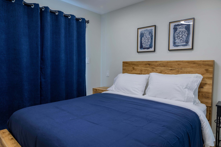 Bedroom 3, Peachview Suites, Central Okanagan