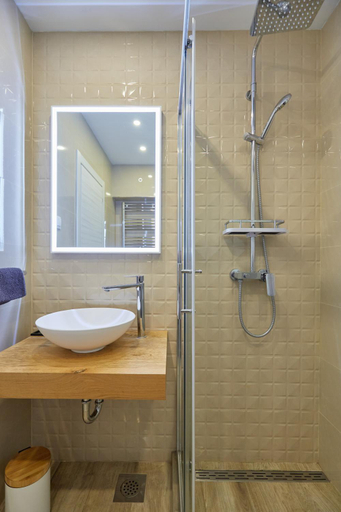 Bathroom 2, Apartments Silva, Dubrovnik