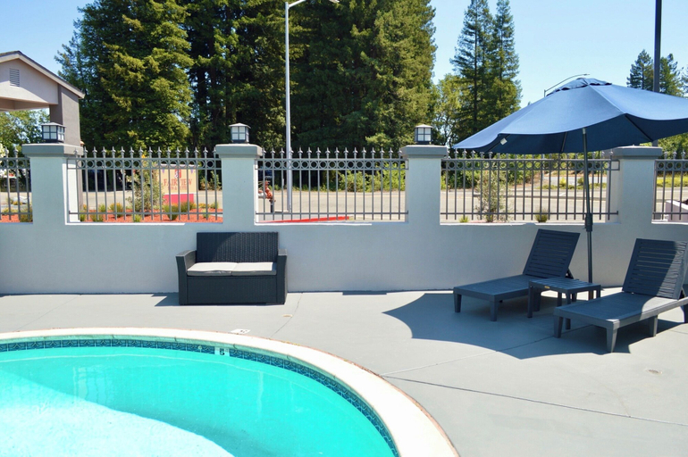 Sport & Beauty 5, Fairview Inn and Suites, Sonoma