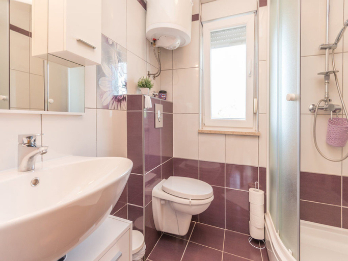 Bathroom 4, Apartments Lilly, Pašman
