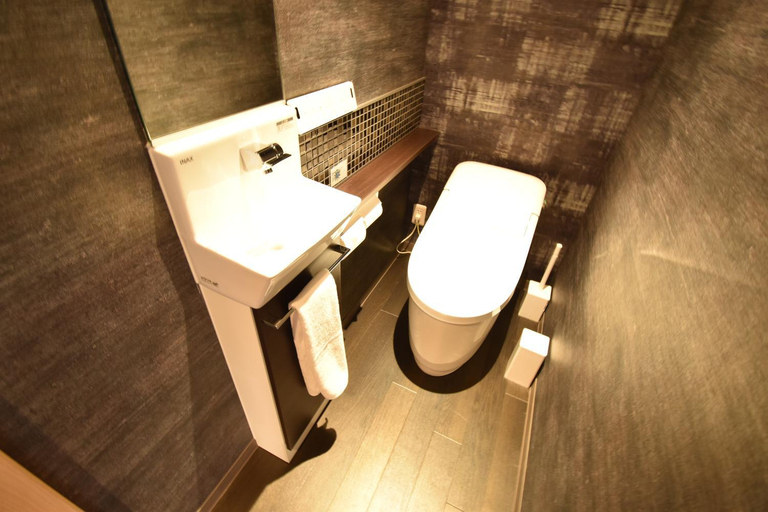 Bathroom 3, K-style Gosyonishi, Kyoto