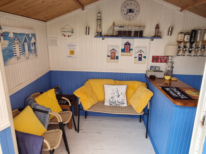 Food & Drinks 5, Dungarvon House B&B, North Somerset