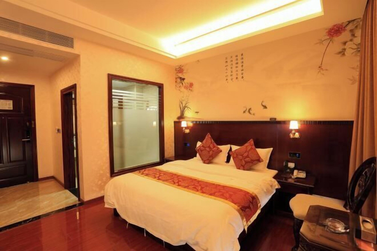 Bedroom 7