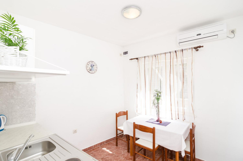 Others 4, Apartments Matana Chano, Mljet