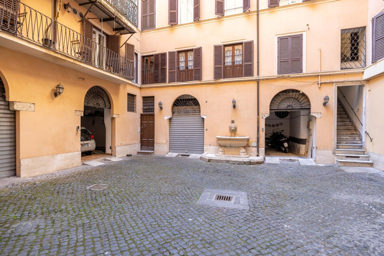 Others 2, Mommy's - Pantheon house, Rome