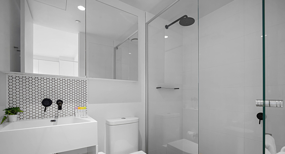 Bathroom 4, Lumina Stays - Lighthouse, Melbourne