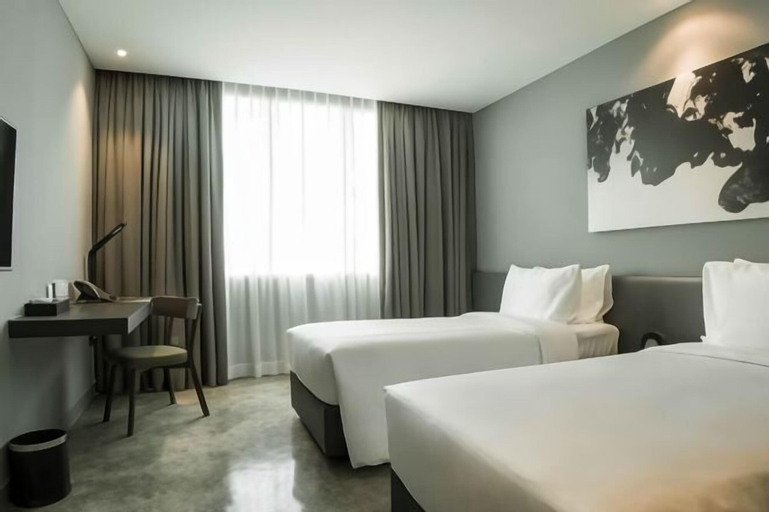 Bedroom 13