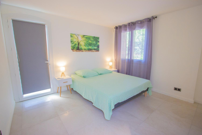 3, Le Nautile, Var