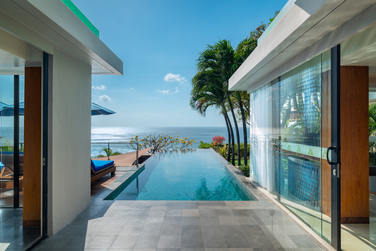 Swimming Pool 23