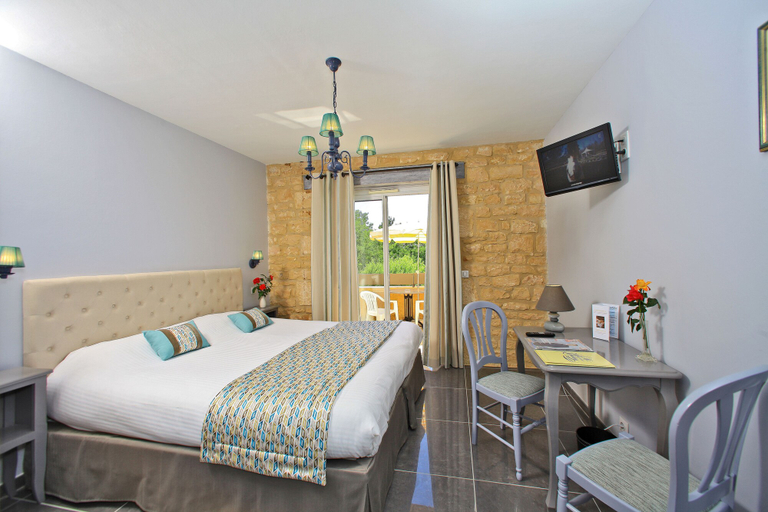 Bedroom 3, Hotel Restaurant Laborderie, Dordogne