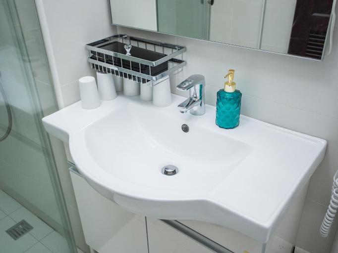 Bathroom 30