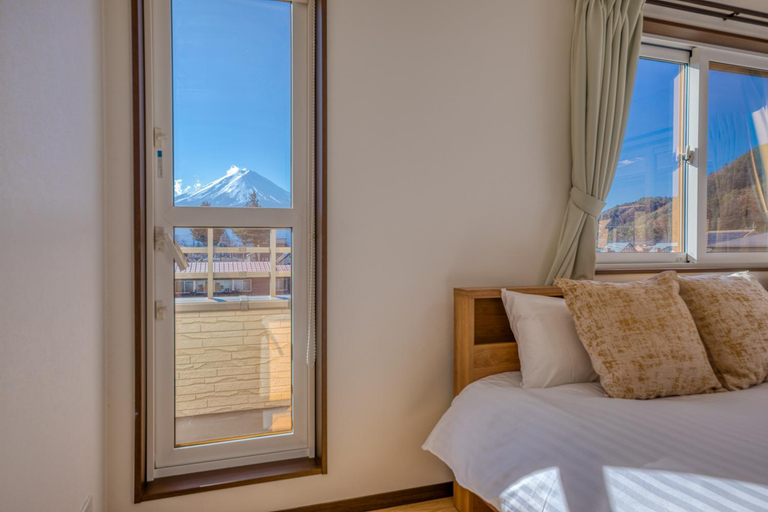 Bedroom 2, Fuji Viewest Villa RAKUWA, Fujikawaguchiko