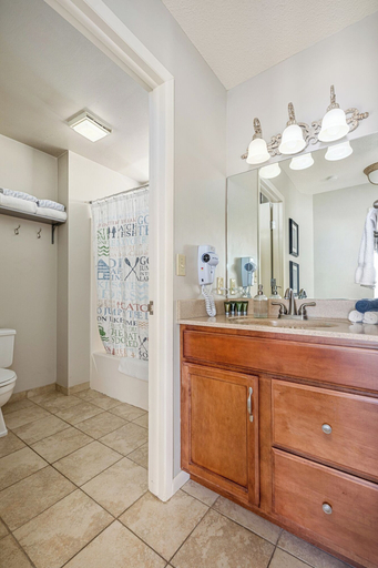 Bathroom 4, The Shores Resort, Grand Traverse