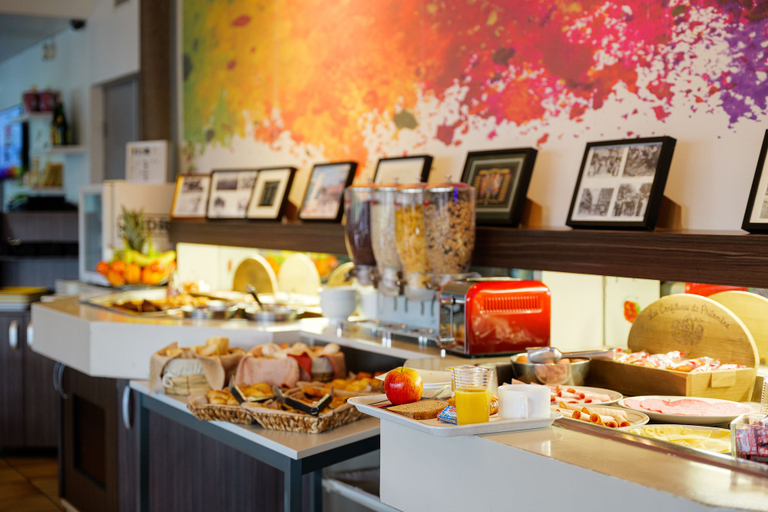 Food & Drinks 5, Brit Hotel Confort CAMBRAI, Nord