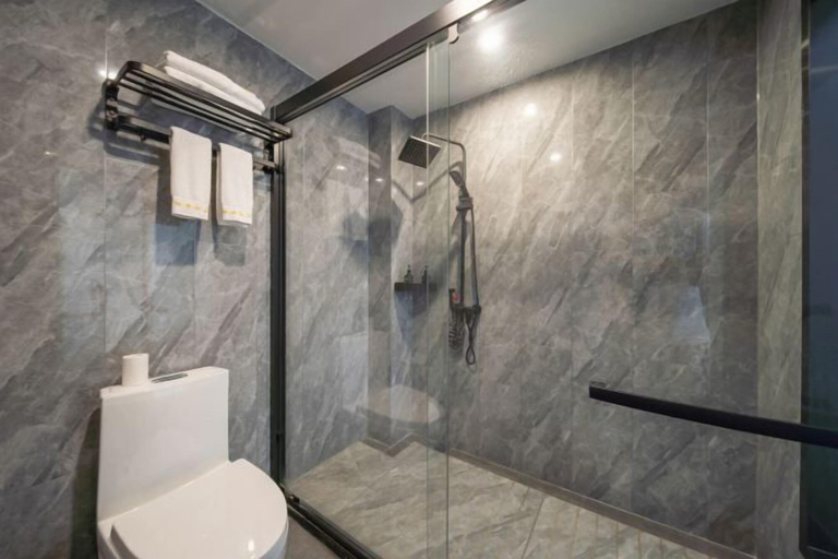 Bathroom 5, Zhicheng Select Hotel (Yongzhou Vocational and Technical School), Yongzhou
