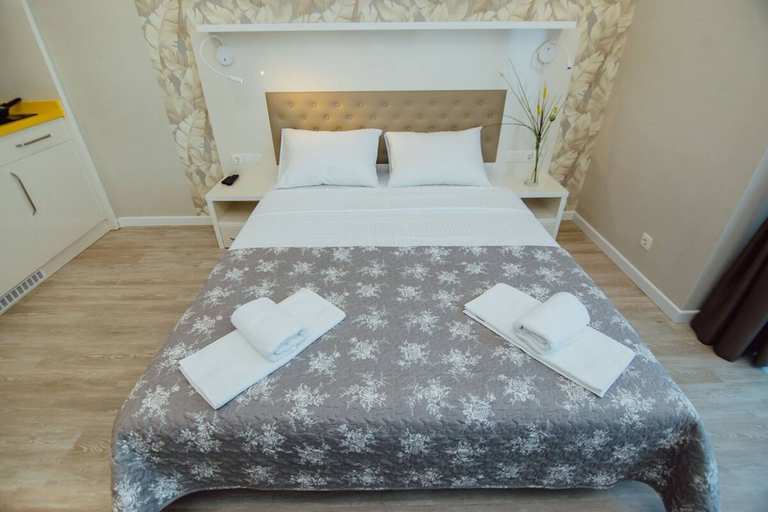 Bedroom 2, Epica Luxury Suit, Batumi