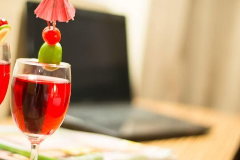 Food & Drinks 16
