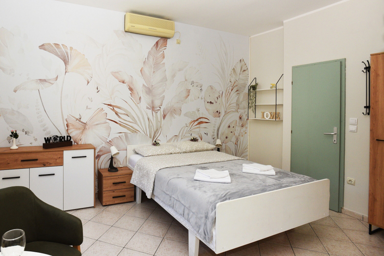 Bedroom 2, Zukic Apartments RIsan