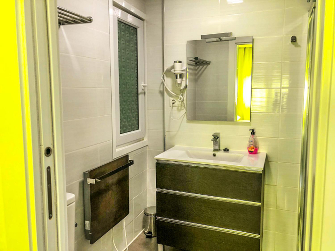 Bathroom 3, Apartamentos Sierra Nevada Prime Bluettravel, Granada
