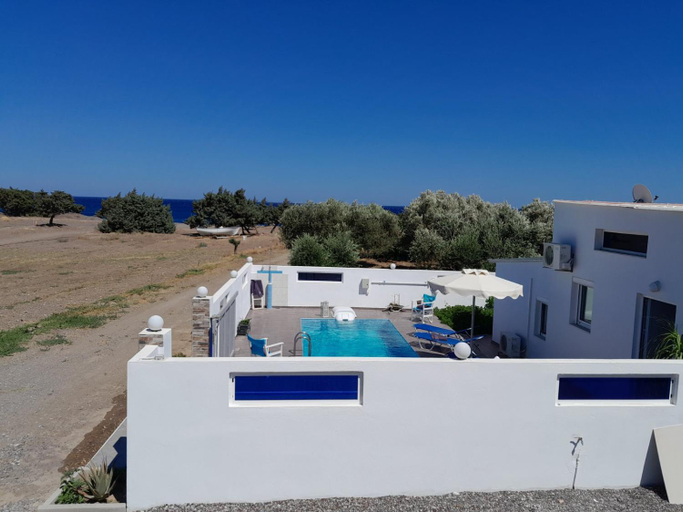 Others 4, Beach Pearl - Beach Front House with Private Pool, South Aegean