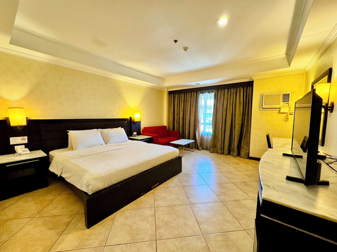 Bedroom 2, MO2 Westown Hotel Bacolod - Downtown, Bacolod City