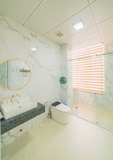 Bathroom 5, Quy Tai Premium Hotel, Đà Lạt