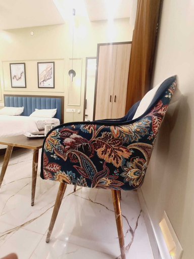 Others, Hotel Kaanjee, Sikar