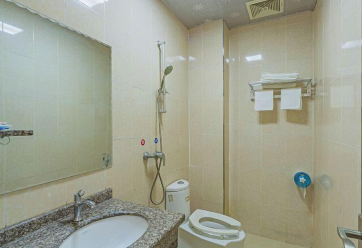 Bathroom 3, Danxia Mountain Panshan Hostel, Shaoguan