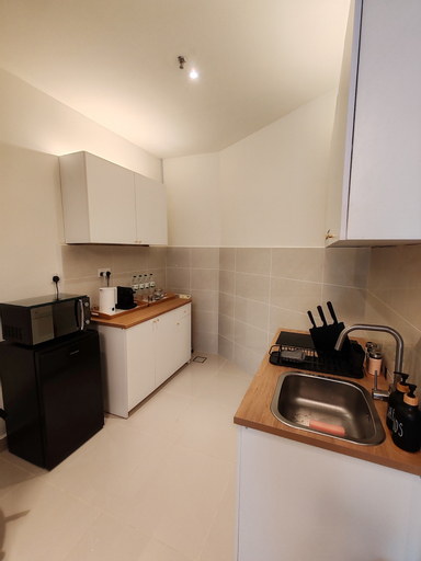 Dining Room 7