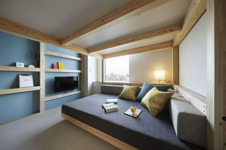 Bedroom 12