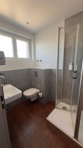 Bathroom, Hotel ISHI INN Wolfsburg, Wolfsburg