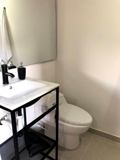 Bathroom 2, City Star, Ibagué
