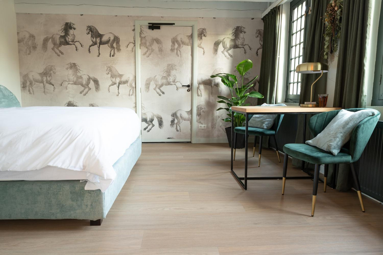 Bedroom 2, Het Heerenlogement Beusichem, Buren