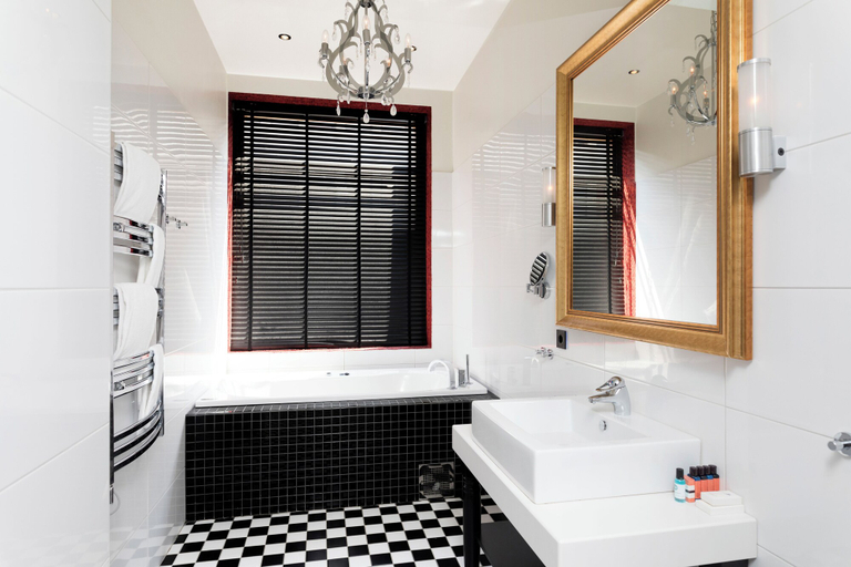 Bathroom 4, ProfilHotels Savoy, Jönköping
