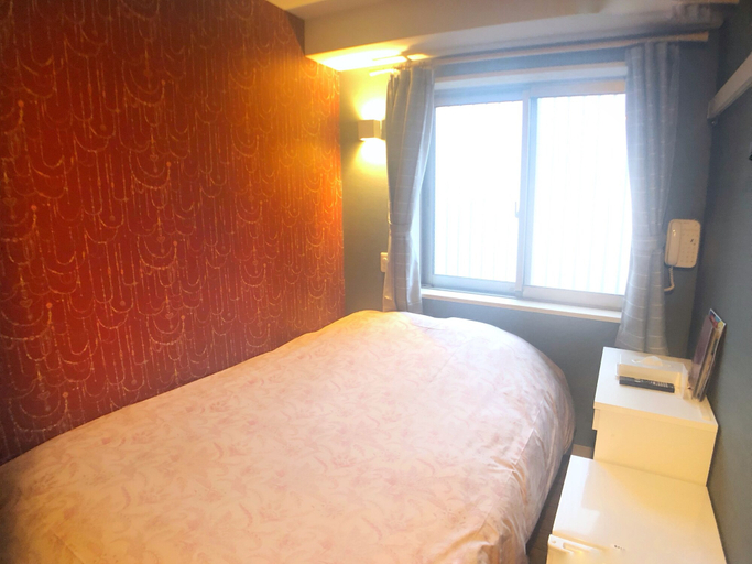 Bedroom 3, Tokyo Tourist Inn, Taitō