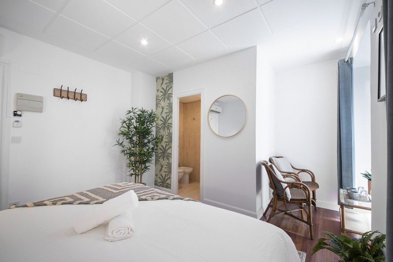 Bedroom 2, Marisol Self Check-in Guesthouse, Guipúzcoa