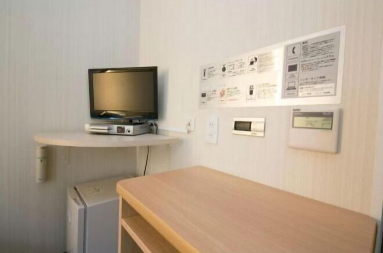 Bedroom 24