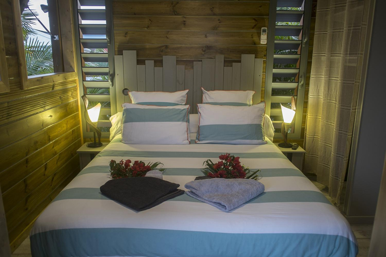 Bedroom 3, BUNGA-LODGE (bungalow 4* avec piscine privee), Sainte-Anne