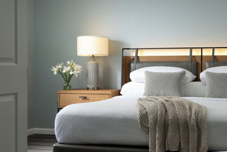 Bedroom 3, Meadowbrook Inn, Watauga