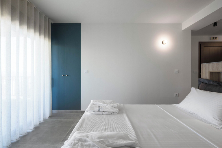 Bedroom 3, Blue Whisper Luxury Living Suites, Central Macedonia