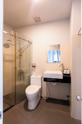 Bathroom 4, Cosmos Hotel Nha Trang, Nha Trang