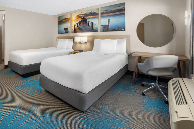 Bedroom 3, Days Inn by Wyndham Acworth, Cherokee