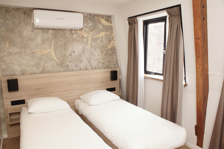 Bedroom 4, Hotel van Gelder, Amsterdam