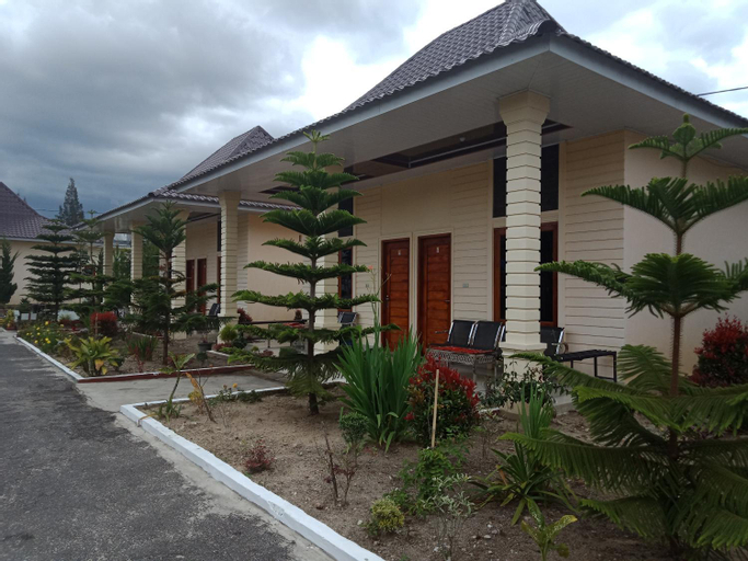 Exterior 7
