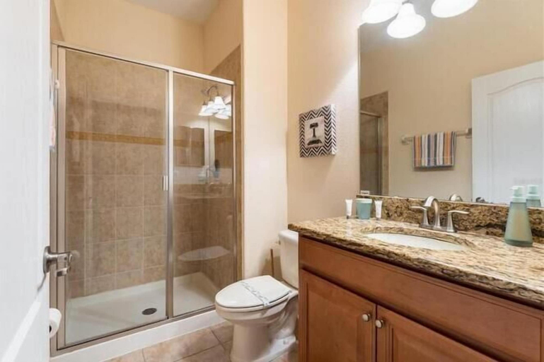 Bathroom 3, Home Away from Home, Osceola