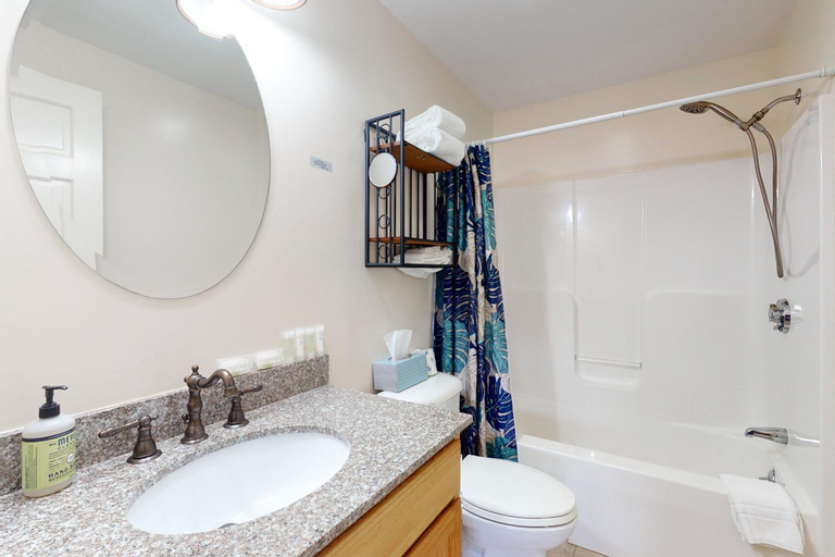 Bedroom 3, Belle Of Maine Condo 106, York