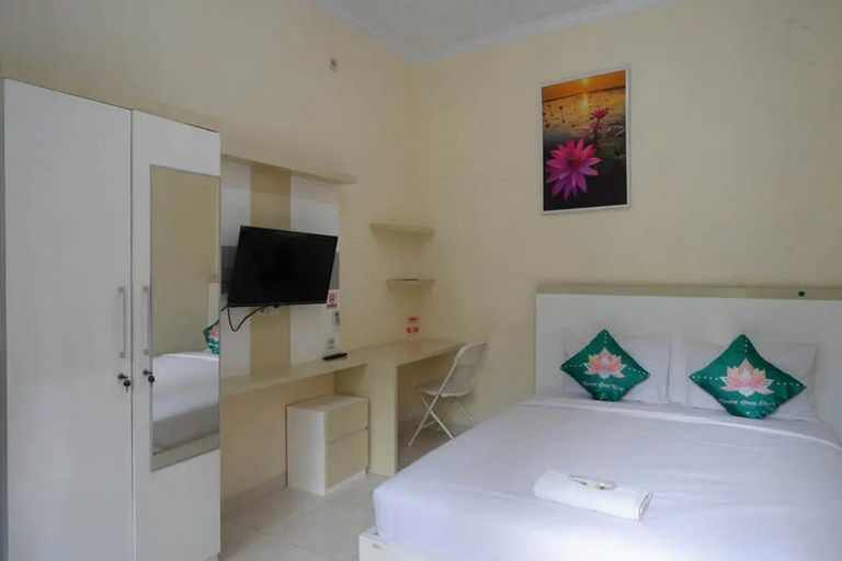 Bedroom 14