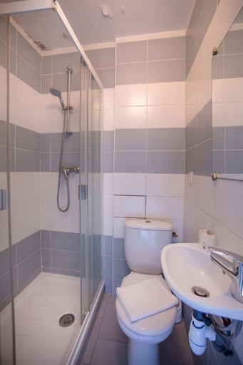 Bathroom 4, Appart Hôtel Corte HR, Haute-Corse