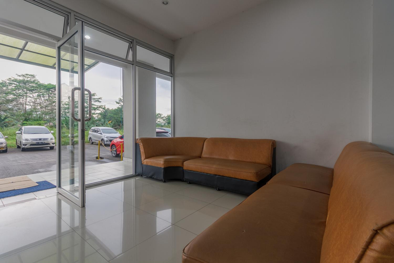 Public Area 3, RedDoorz Apartment @ Dramaga Tower, Bogor